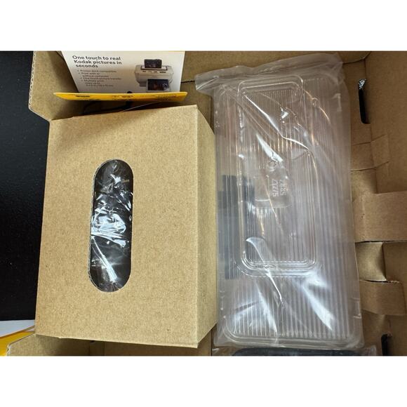 Kodak EasyShare Z885 8.1MP Black Digital Camera W Case Strap SD CardTested Works - Picture 8 of 13